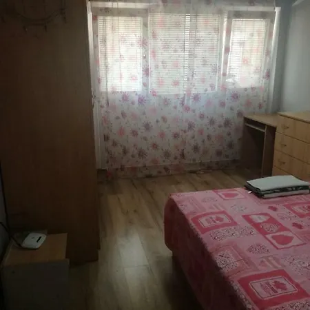 Apartament Malomir Apartment *